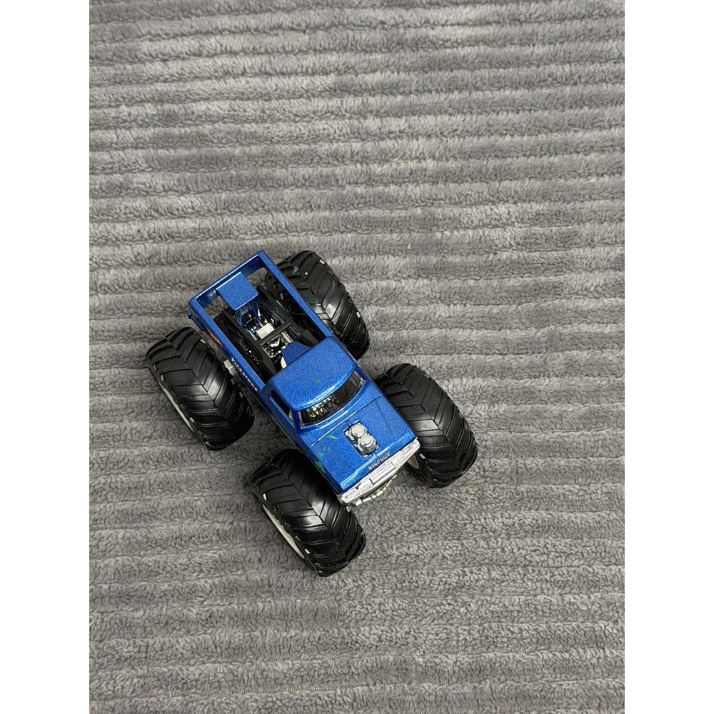 Hot Wheels Monster Trucks Bigfoot Firestone Ford 1:64 Diecast Blue Monster Truck
